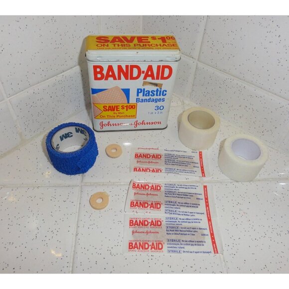 Vintage Shaving & First Aid Bathroom Lot razor celluloid shaving brush band-aid - Picture 3 of 15